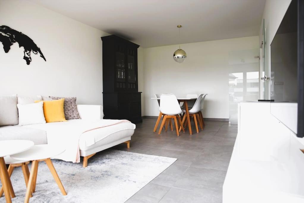 Charming Modern 2 Bedroom Apartment Alzingen Exteriér fotografie